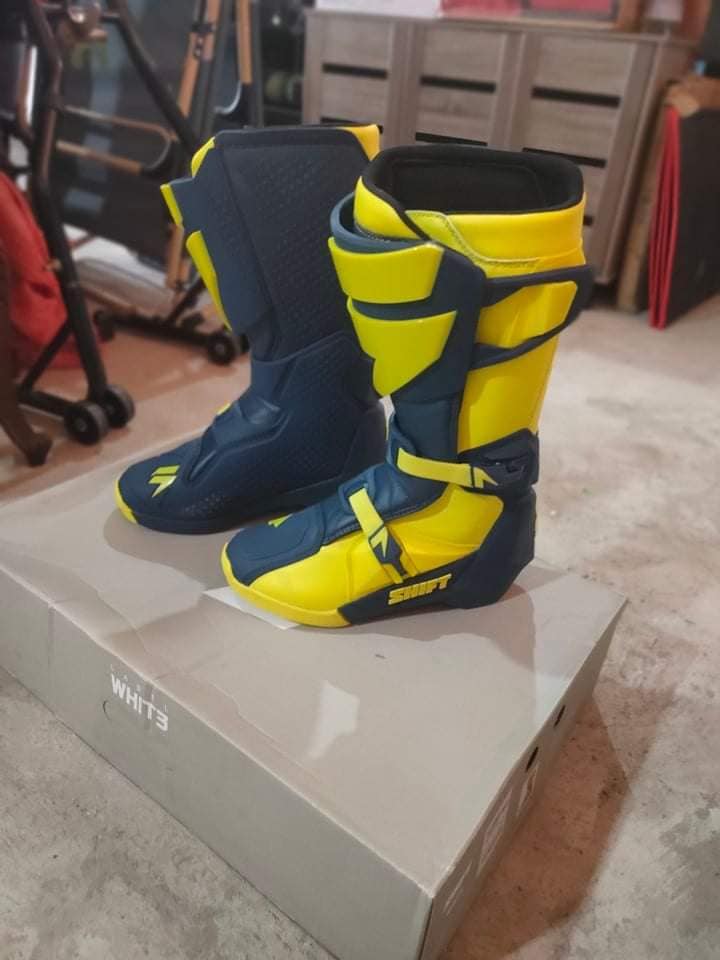 Shift WHIT3 Motocross Boot (yellow) size11