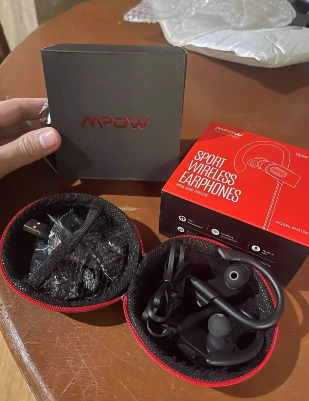 MPOW sport wireless earphones