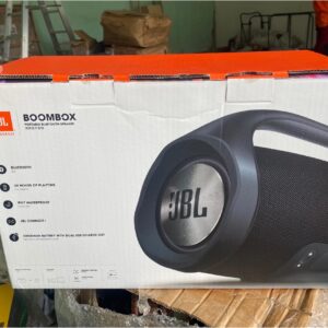 JBL BoomBox