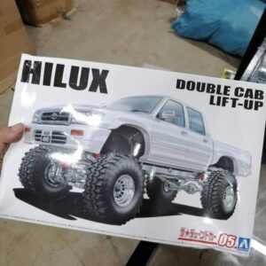 Aoshima 06131 LN107 Hilux Pickup Double Cab '94 1:24 Plastic Model Car Kit