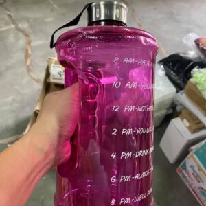 Quifit 1 gallon water bottle