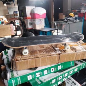 Skateboard