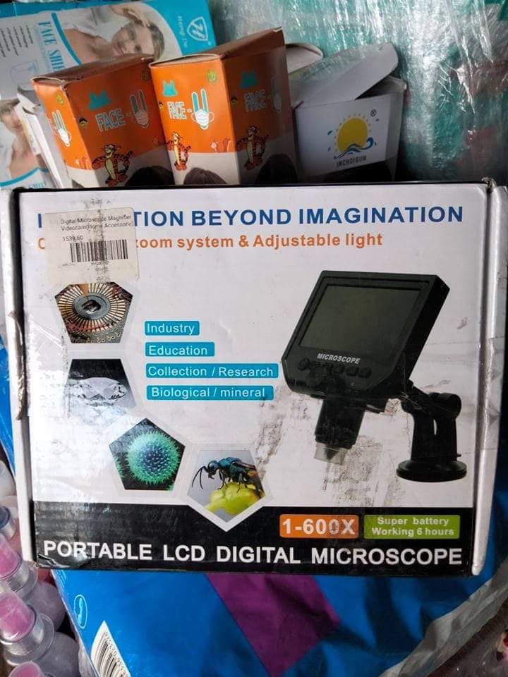Portable LCD digital microscope