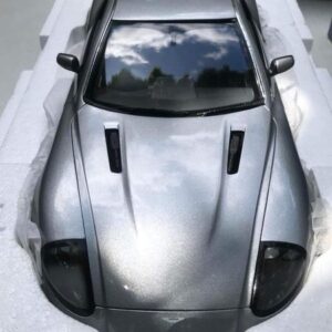 Aston Martin V12 Vanquish 1:12 scale