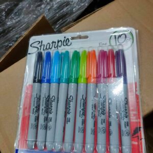 Permanent marker sharpie