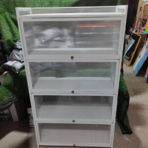 Steel glass storage