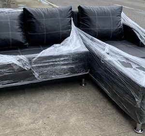 L-shape Sofa (black)