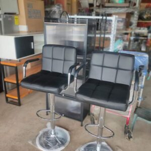 Adjustable High Chair with Arm rest