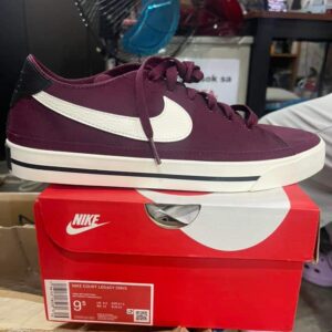 Nike Court Legacy