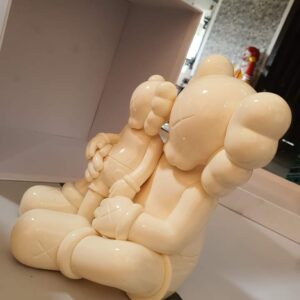 Kaws: Holiday
